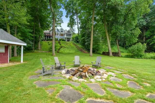 9765 Sterling Road, Richland, MI 49083