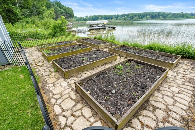 9765 Sterling Road, Richland, MI 49083