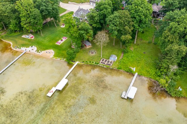 9765 Sterling Road, Richland, MI 49083