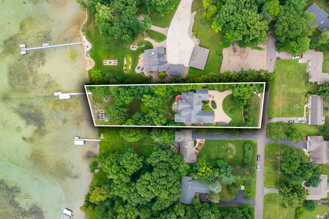 9765 Sterling Road, Richland, MI 49083