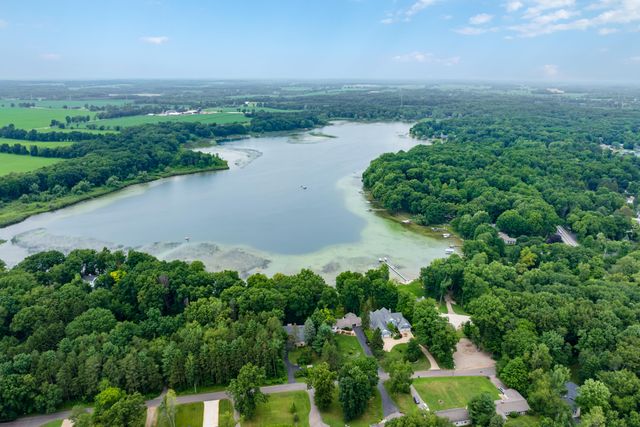 9765 Sterling Road, Richland, MI 49083