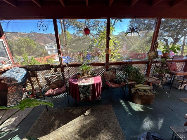 3635 Country Club Dr, Clearlake, CA 95422