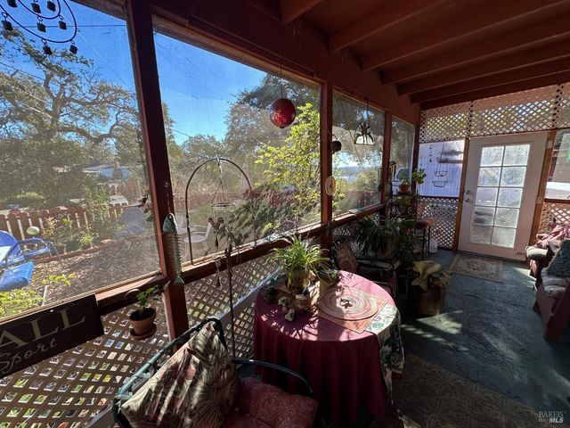 3635 Country Club Dr, Clearlake, CA 95422