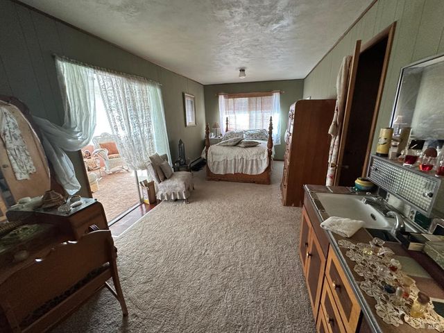 3635 Country Club Dr, Clearlake, CA 95422