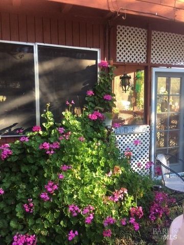3635 Country Club Dr, Clearlake, CA 95422
