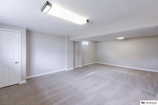 7611 Teal Street, La Vista, NE 68128