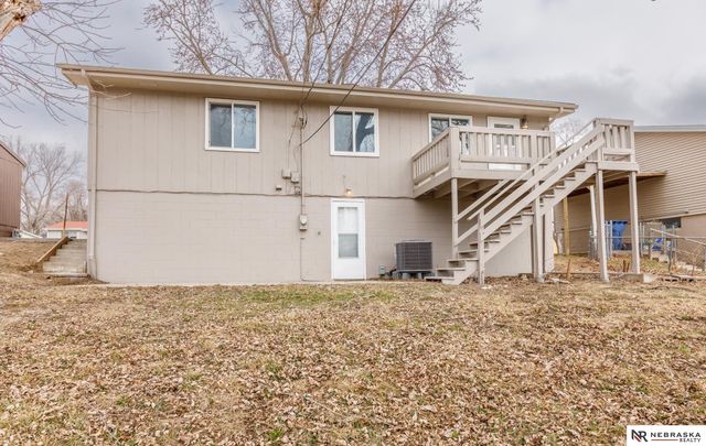 7611 Teal Street, La Vista, NE 68128