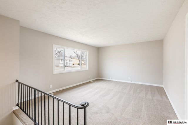 7611 Teal Street, La Vista, NE 68128