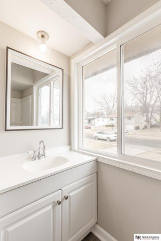 7611 Teal Street, La Vista, NE 68128