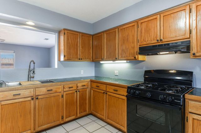 4603 Clay Street SE, Albuquerque, NM 87105