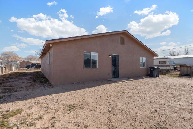 4603 Clay Street SE, Albuquerque, NM 87105