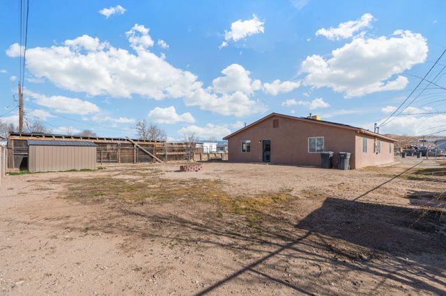 4603 Clay Street SE, Albuquerque, NM 87105