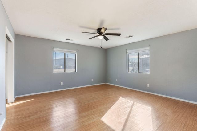 4603 Clay Street SE, Albuquerque, NM 87105