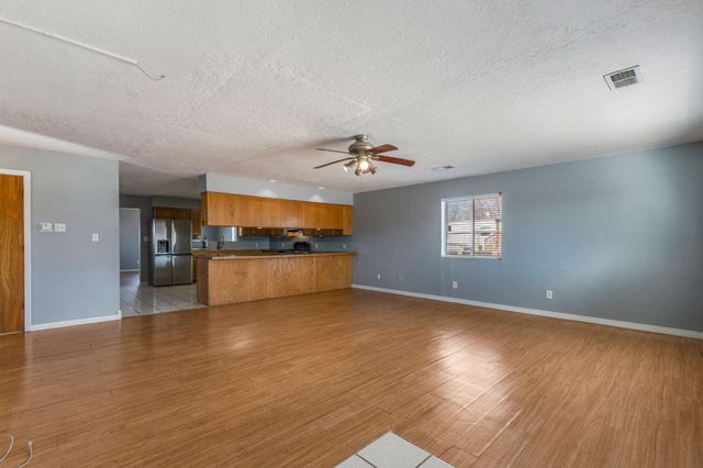 4603 Clay Street SE, Albuquerque, NM 87105