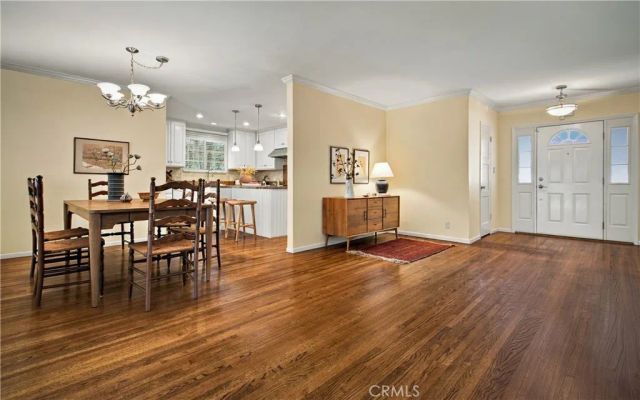 11436 Clarkson Road, Los Angeles, CA 90064