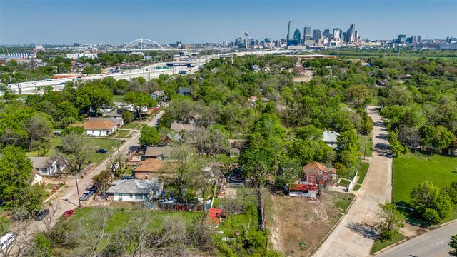 340 Leads Street, Dallas, TX 75203