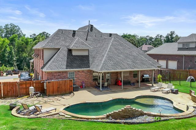 130 Oneida Way, Maumelle, AR 72113