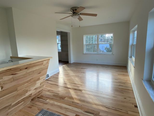 3 Willow Glen Rd, Huntington, WV 25701