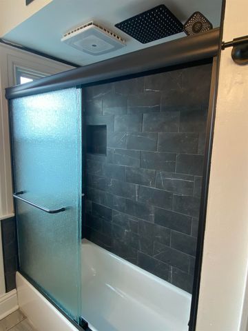 3 Willow Glen Rd, Huntington, WV 25701