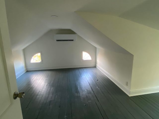 3 Willow Glen Rd, Huntington, WV 25701