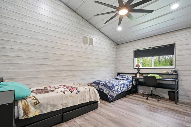 5275 W CR 400 S Road, Muncie, IN 47302