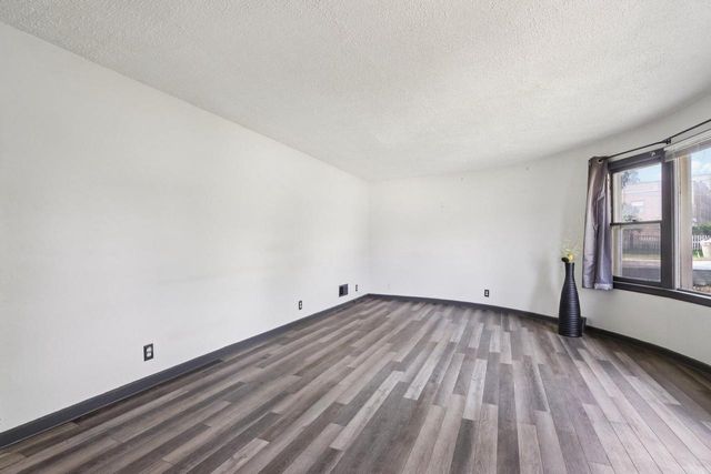2009 Rapids DRIVE, Racine, WI 53404