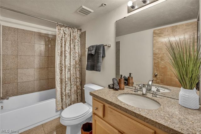 2222 Detroit Avenue 603, Cleveland, OH 44113