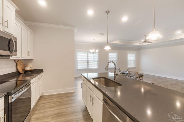 6306 Romsey Ct, Gulf Breeze, FL 32563