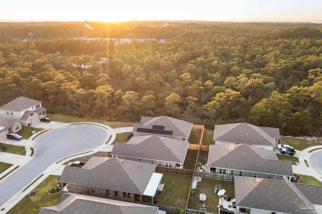 6306 Romsey Ct, Gulf Breeze, FL 32563