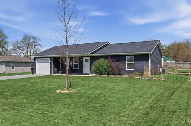 7485 St Rt 123, Blanchester, OH 45107