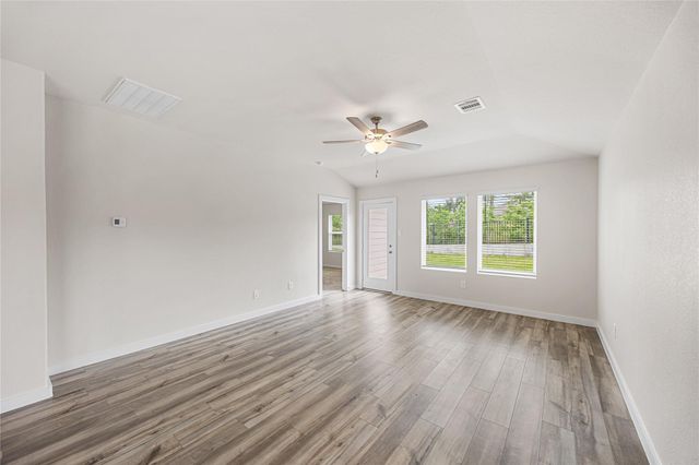7103 Blue Oak Drive, Conroe, TX 77304