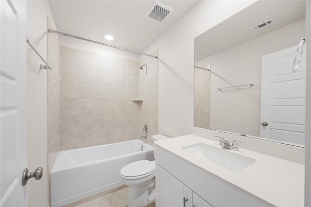 7103 Blue Oak Drive, Conroe, TX 77304