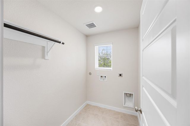 7103 Blue Oak Drive, Conroe, TX 77304
