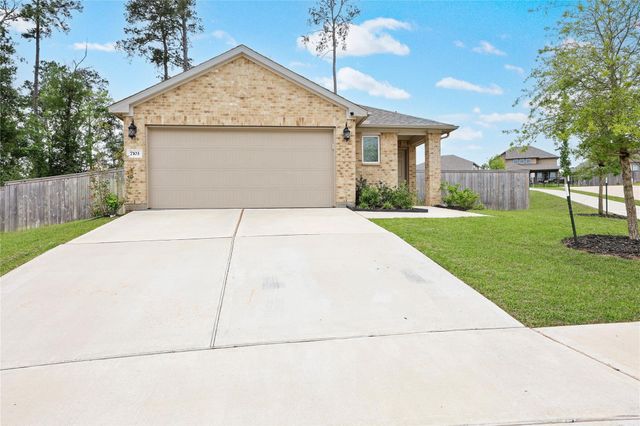 7103 Blue Oak Drive, Conroe, TX 77304