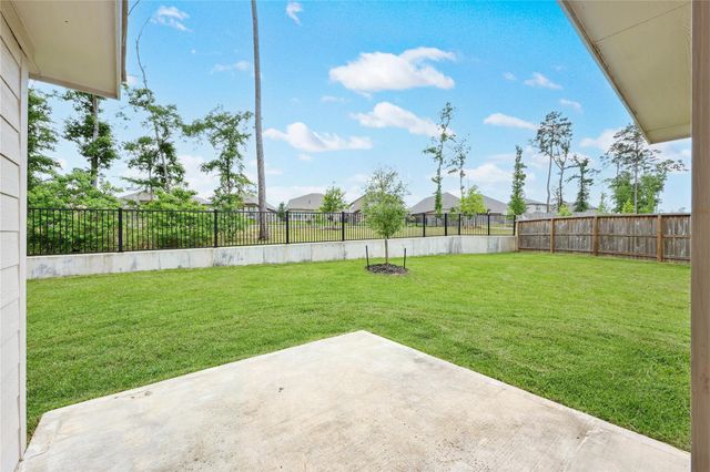7103 Blue Oak Drive, Conroe, TX 77304