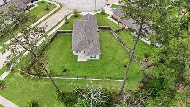 7103 Blue Oak Drive, Conroe, TX 77304