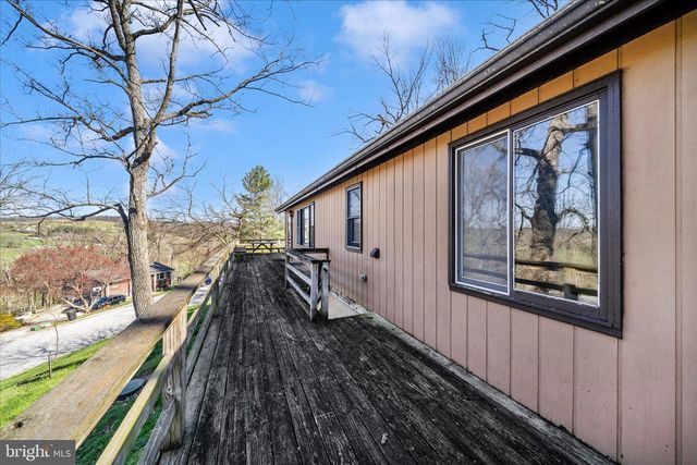 3309 MEADOWVIEW DR, Manchester, MD 21102