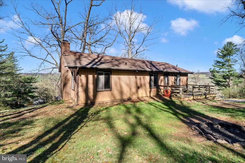 3309 MEADOWVIEW DR, Manchester, MD 21102