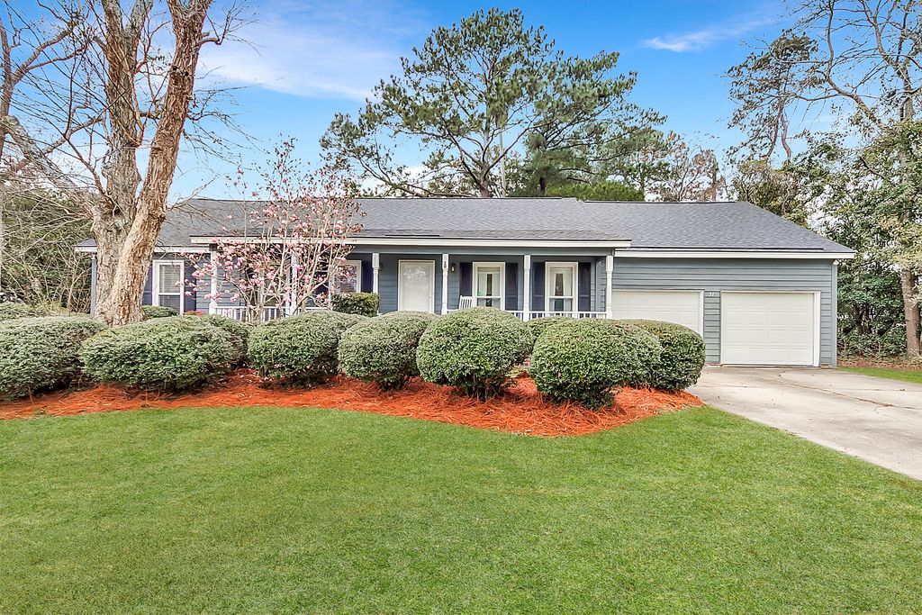 Image 1 of property listing at 51 Markfield Drive, Charleston, SC 29407