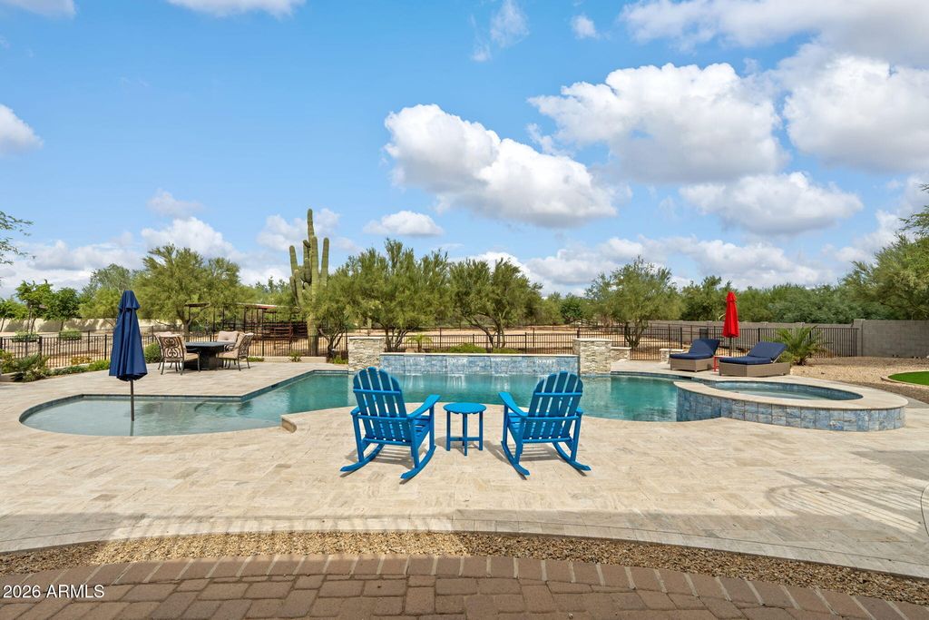 6406 E MILTON Drive, Cave Creek, AZ 85331 — photo 5
