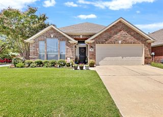 3901 Glenwyck Drive, North Richland Hills, TX 76180