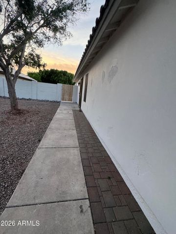 19519 N 53rd Drive, Glendale, AZ 85308