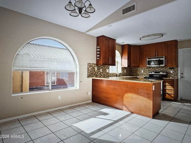 19519 N 53rd Drive, Glendale, AZ 85308