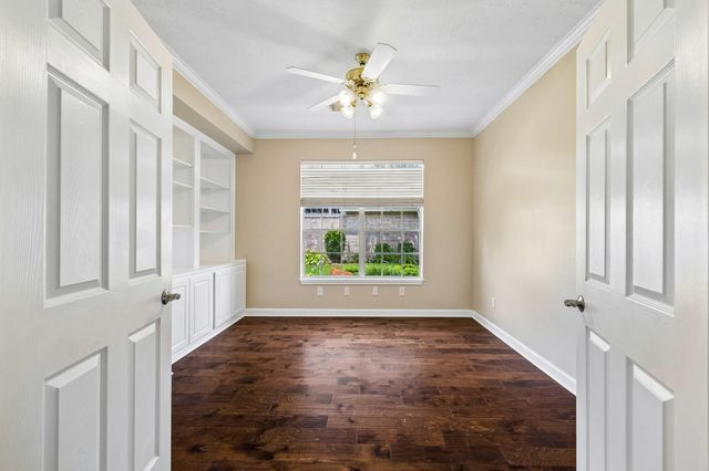 2823 N Strathford Lane, Kingwood, TX 77345