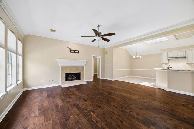 2823 N Strathford Lane, Kingwood, TX 77345