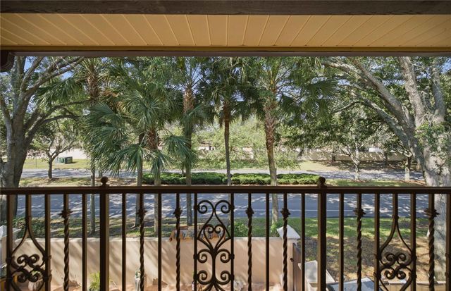 1118 AVENIDA DE LAS CASAS, Lady Lake, FL 32159