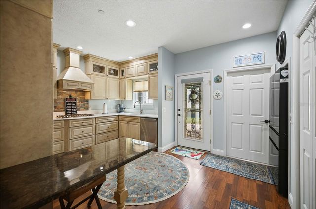 1118 AVENIDA DE LAS CASAS, Lady Lake, FL 32159