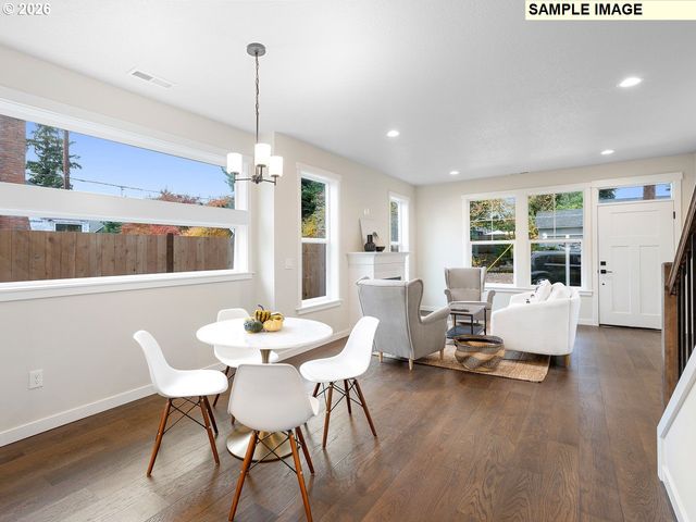 2511 N WINCHELL St, Portland, OR 97217