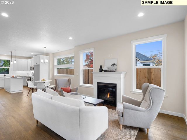 2511 N WINCHELL St, Portland, OR 97217