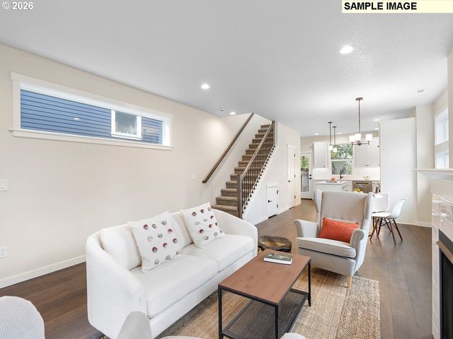 2511 N WINCHELL St, Portland, OR 97217